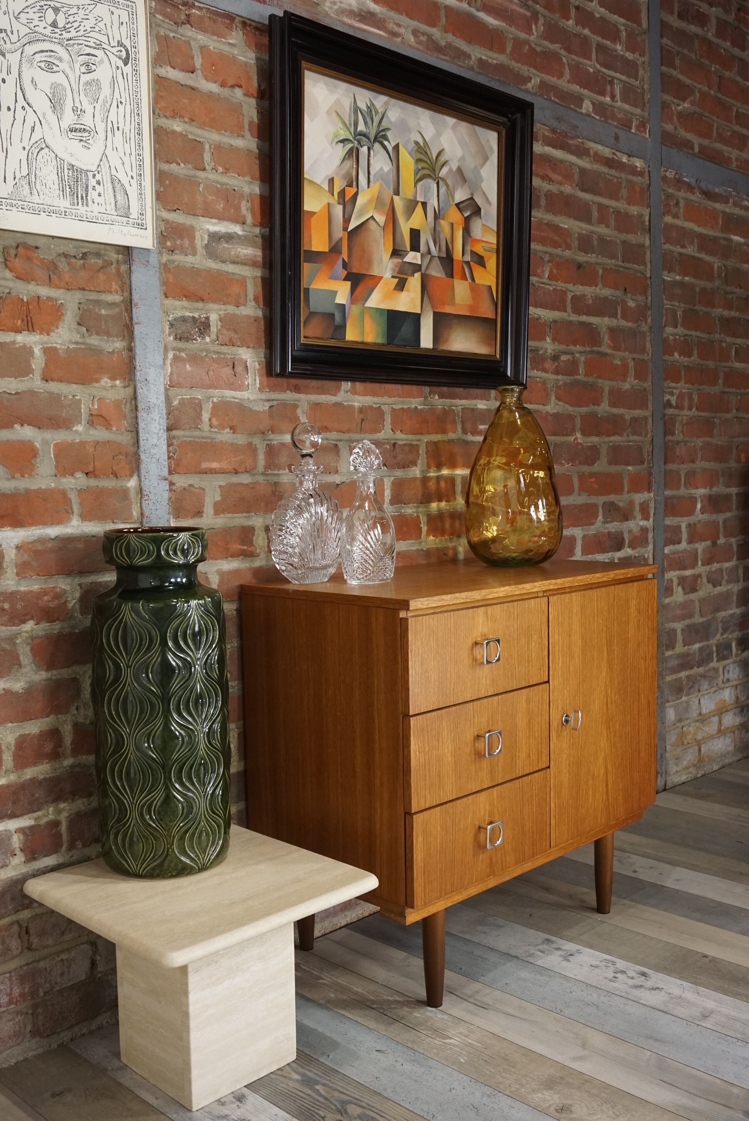 Coffee table in travertine