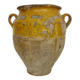 Glazed yellow confit pot, south west of France. Storage jar. Pyrenees 19th century