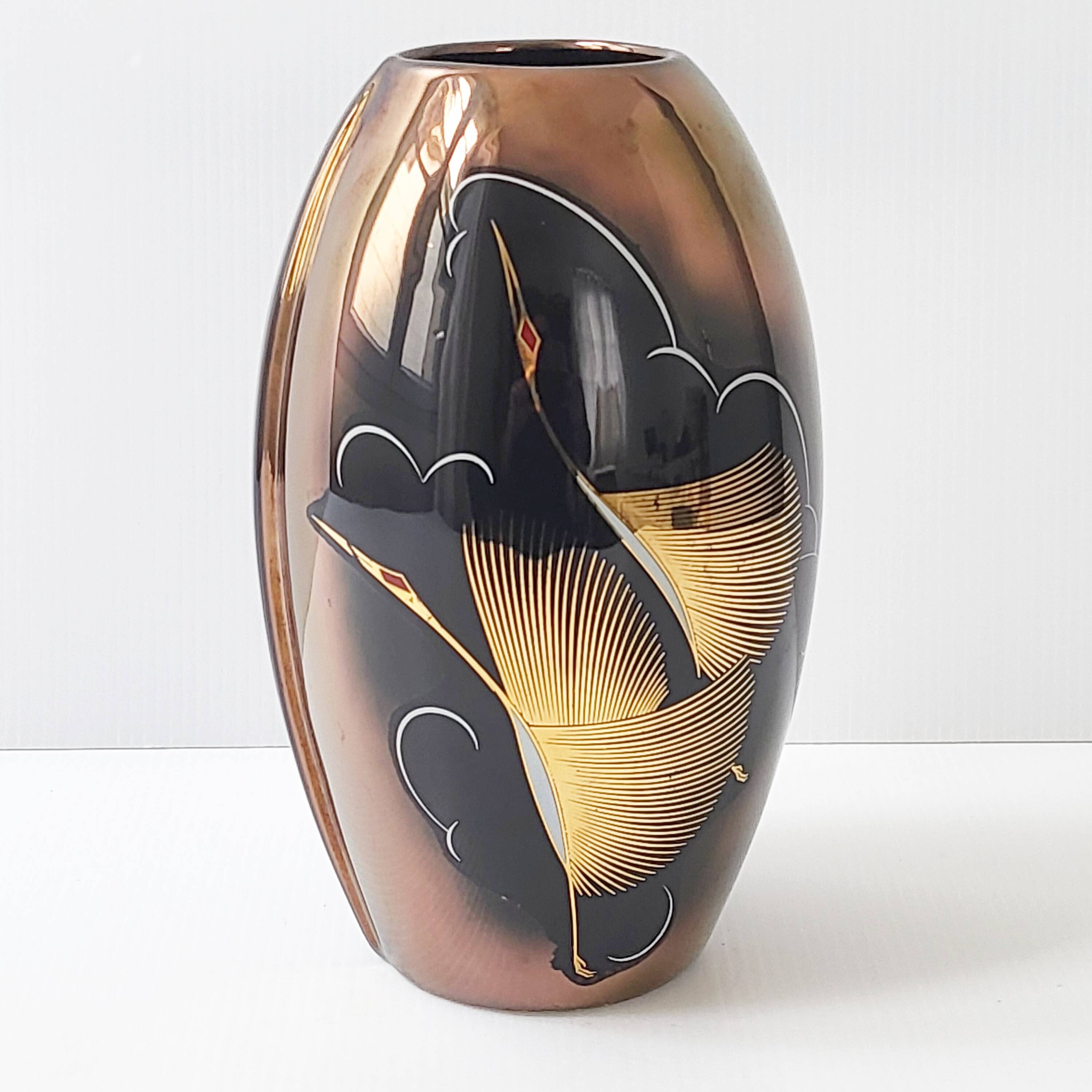 Vintage art deco vase with herons