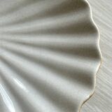 Retro shell pocket empty.