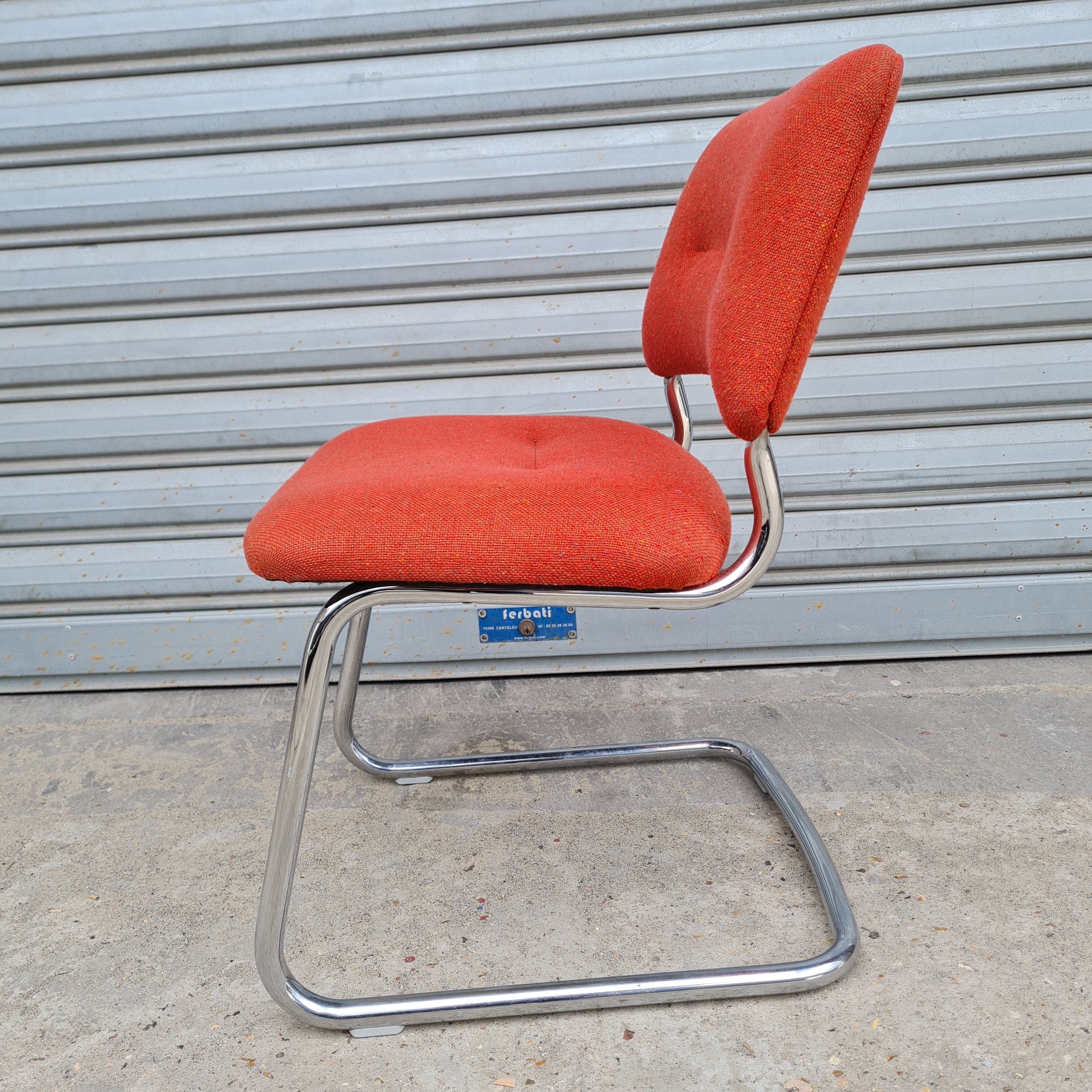 Strafor 1970 heater chair