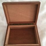 Cigar box or cigarettes in varnished wood