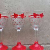 Red Bow Wine Glasses