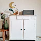 Buffet down Mado renovated tropical paper