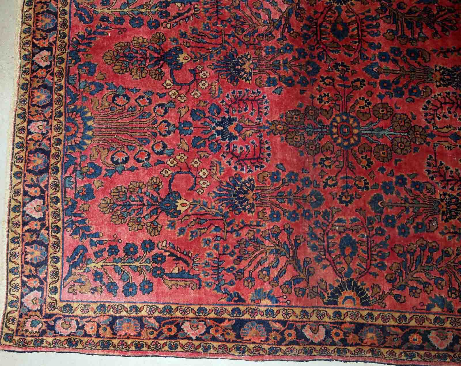 Ancient Persian Sarouk handmade carpet 112cm x 164cm 1920s, 1B748