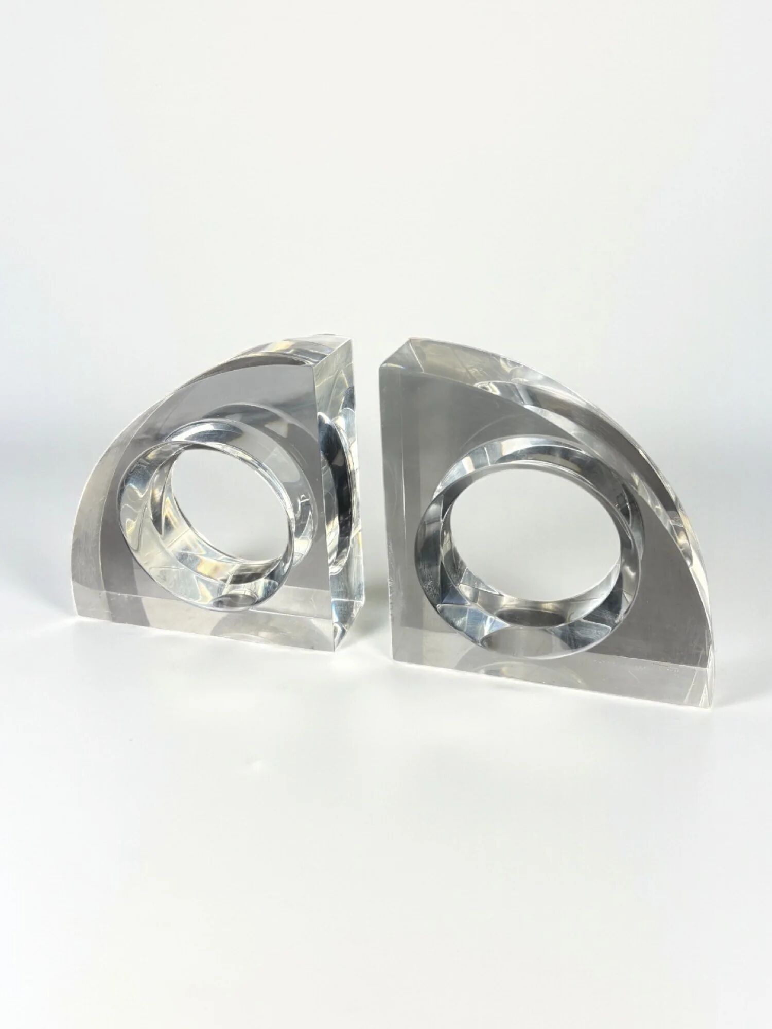 Porte-livres en lucite Felice Antonio Botta, Italie, années 1970