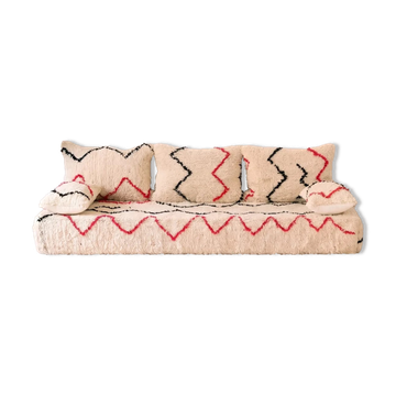 Handmade Azilal rug sofa 180 cm with soft cushions.