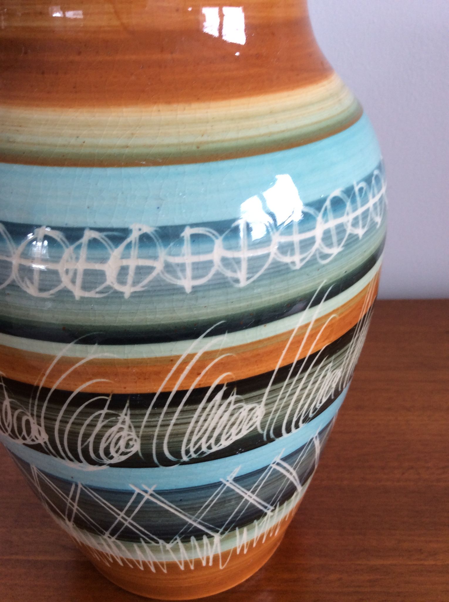 Vase vintage en céramique signé Rumney Wales
