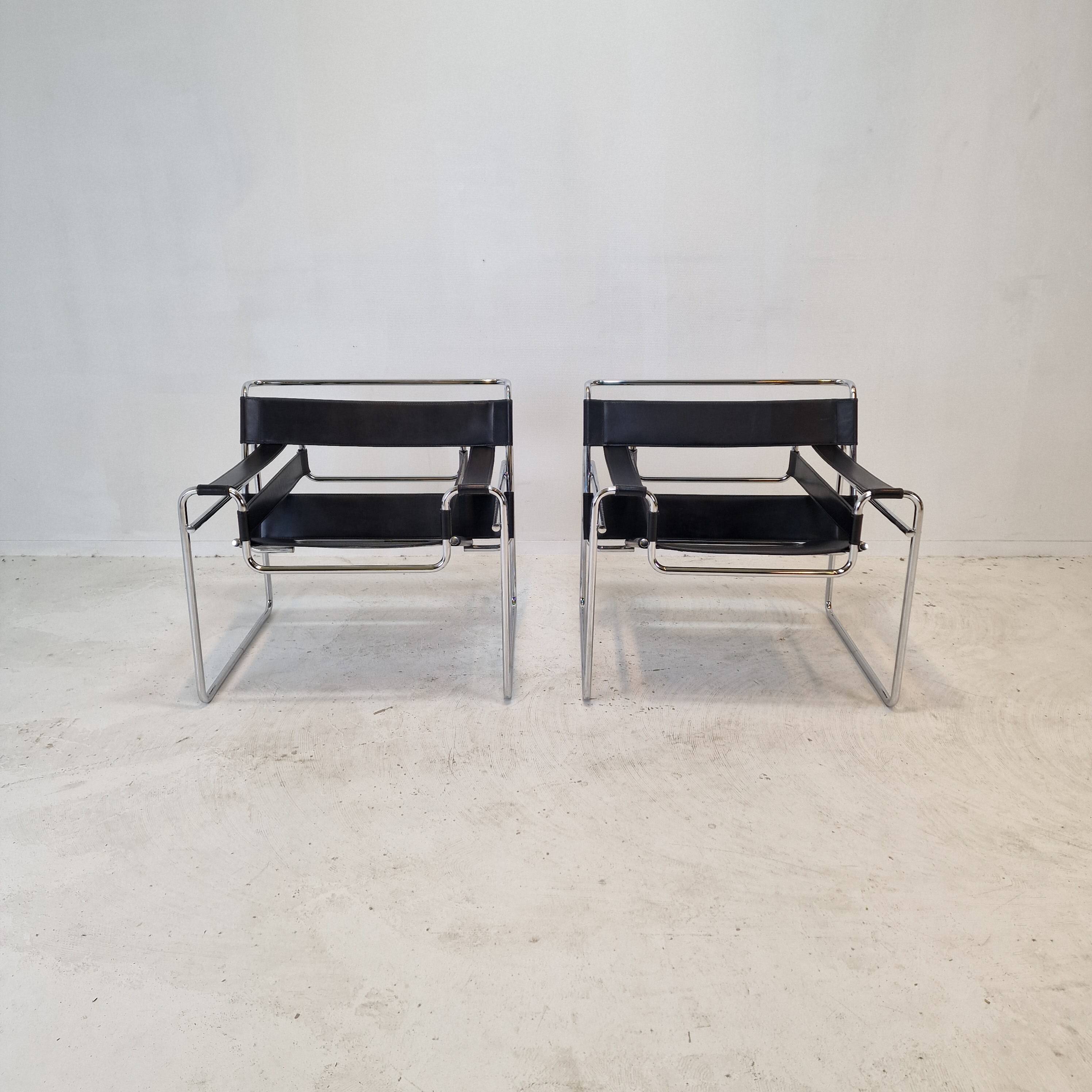 Set of 2 Wassily Chairs by Marcel Breuer