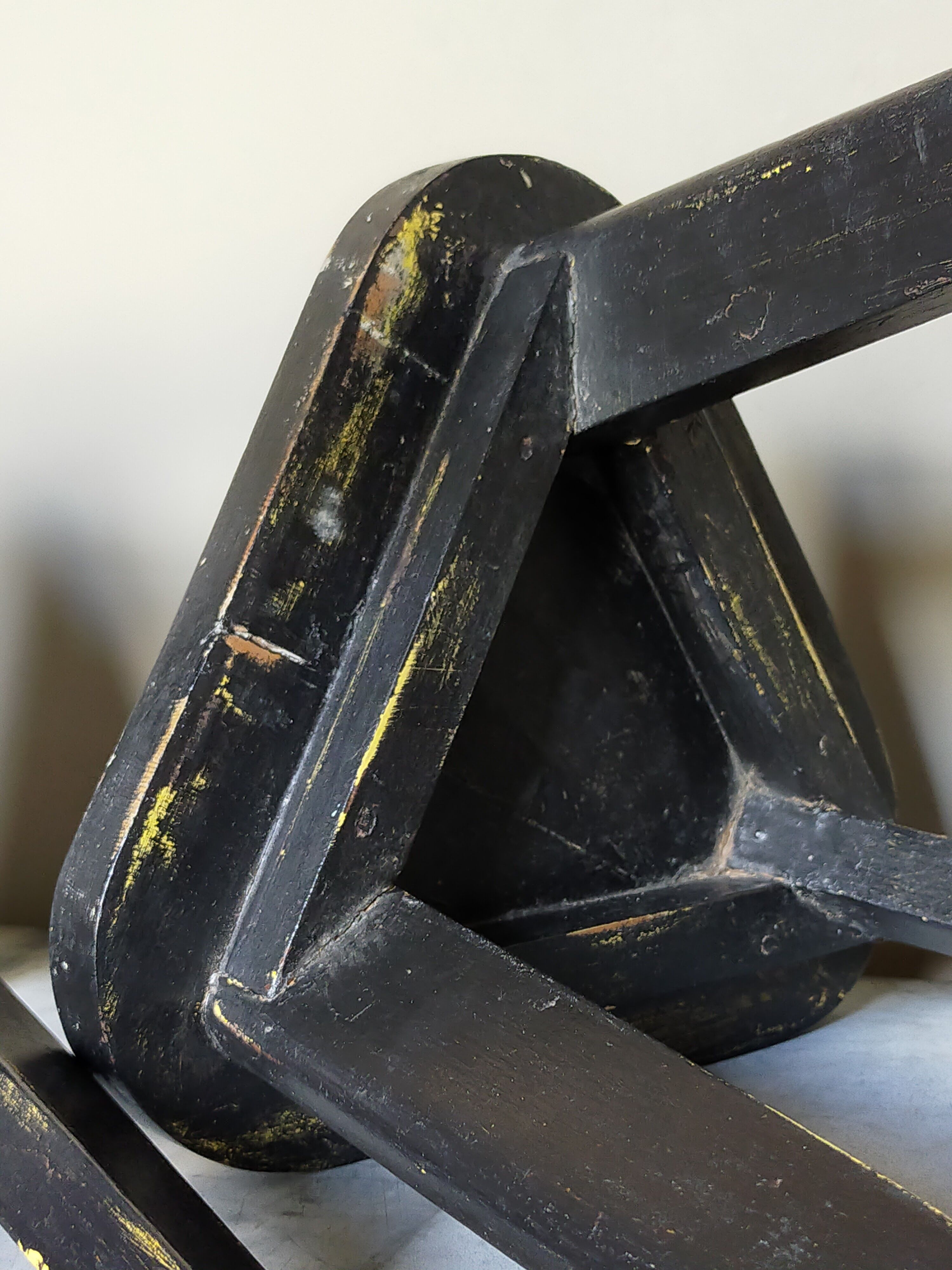 Pair of old tripod tripod harnesses black patina