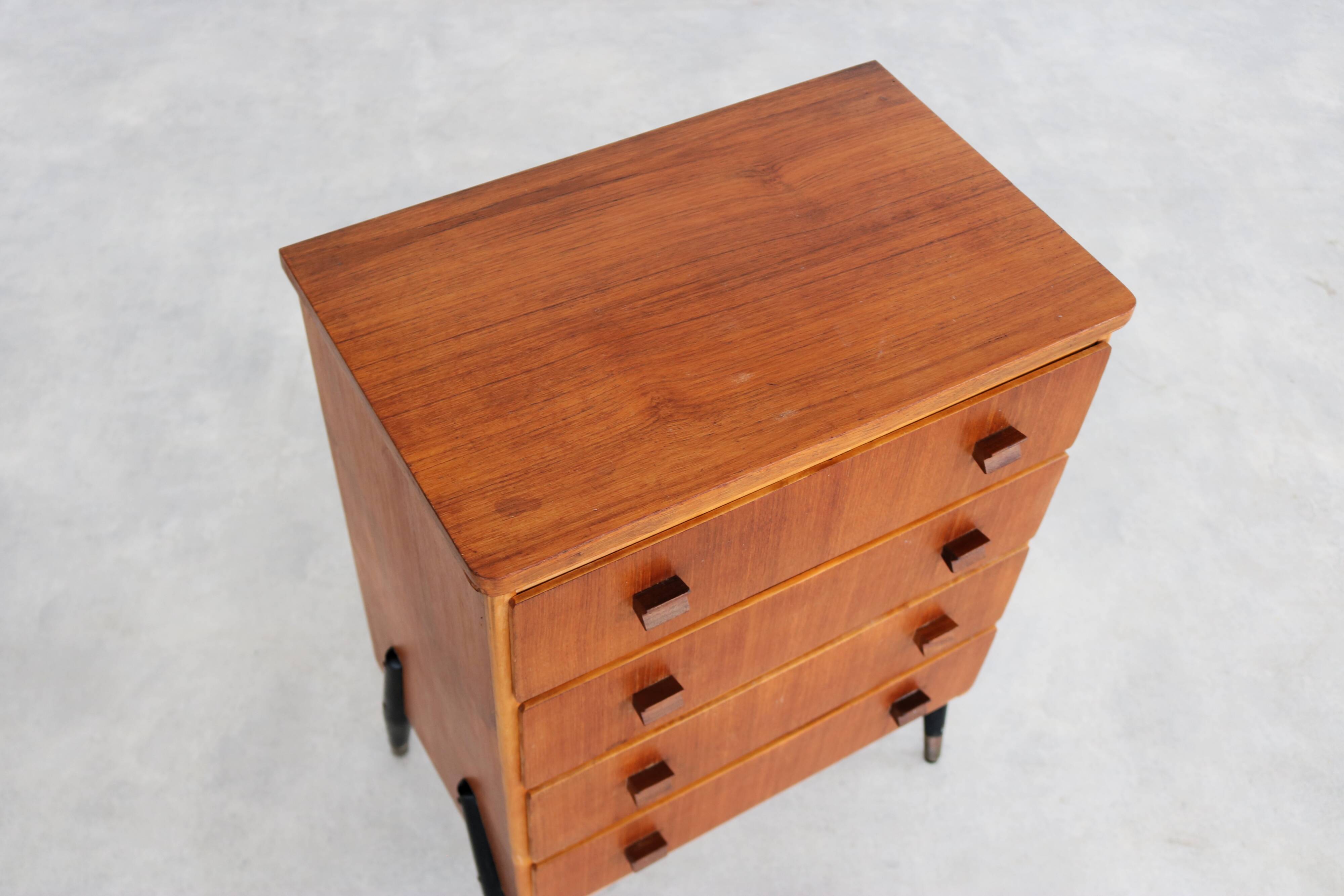 vintage chest of drawers | cabinet | 1960s | Danish