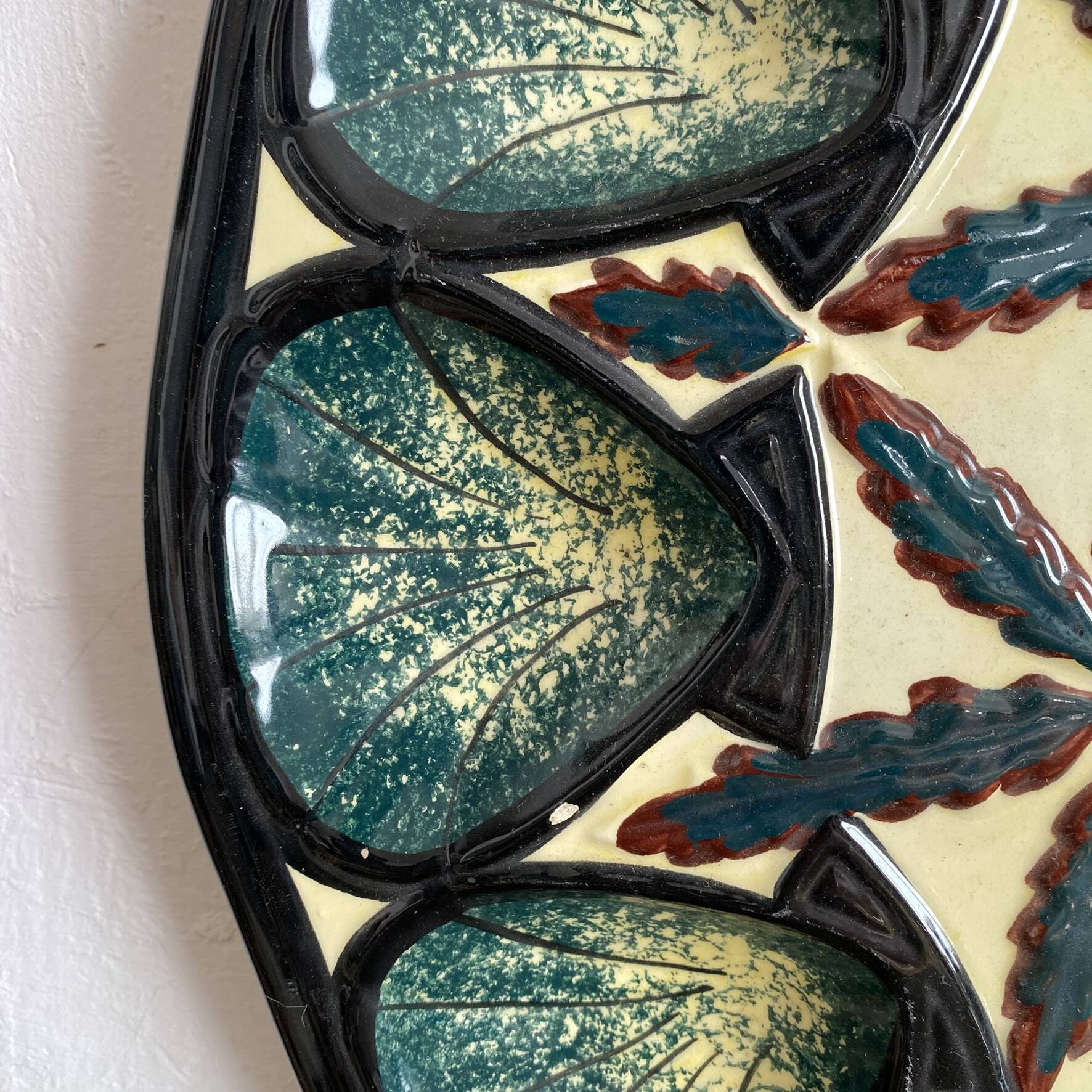 Vintage oyster dish St Jean de Bretagne