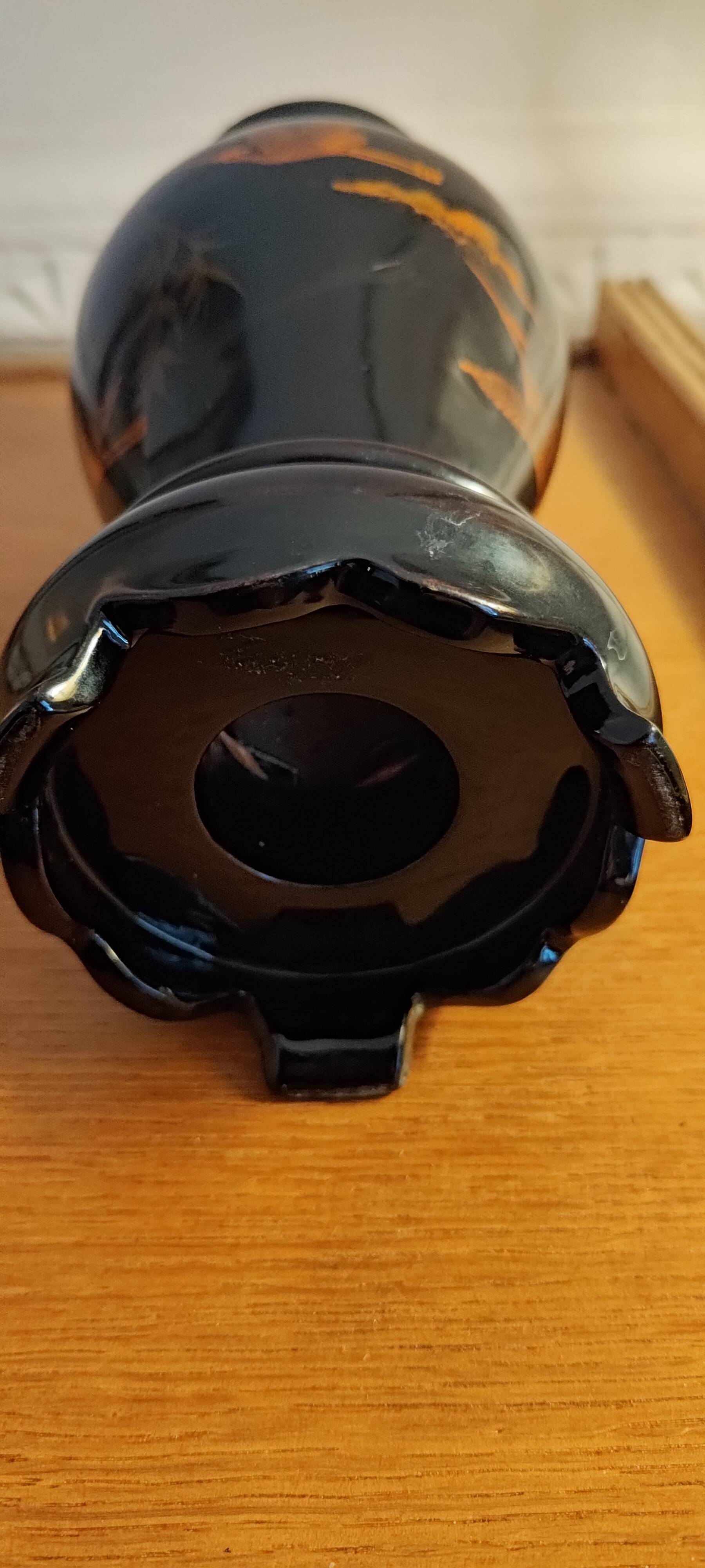 Lacquered wooden vase