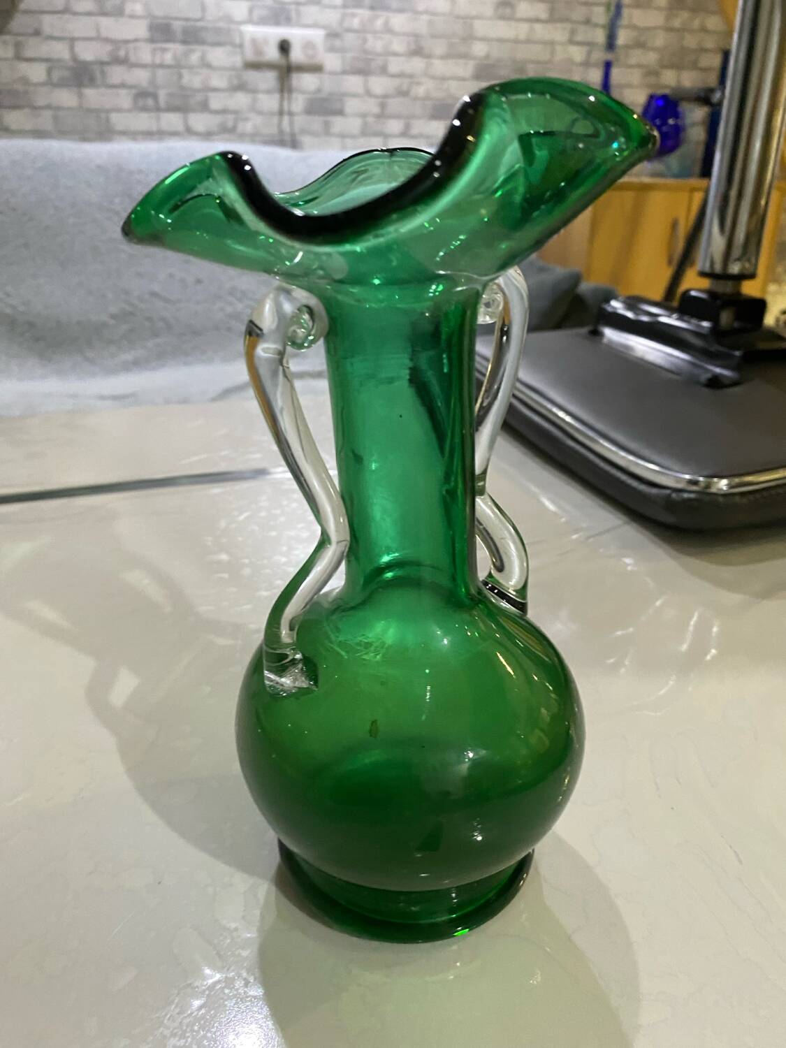Murano corolla vase