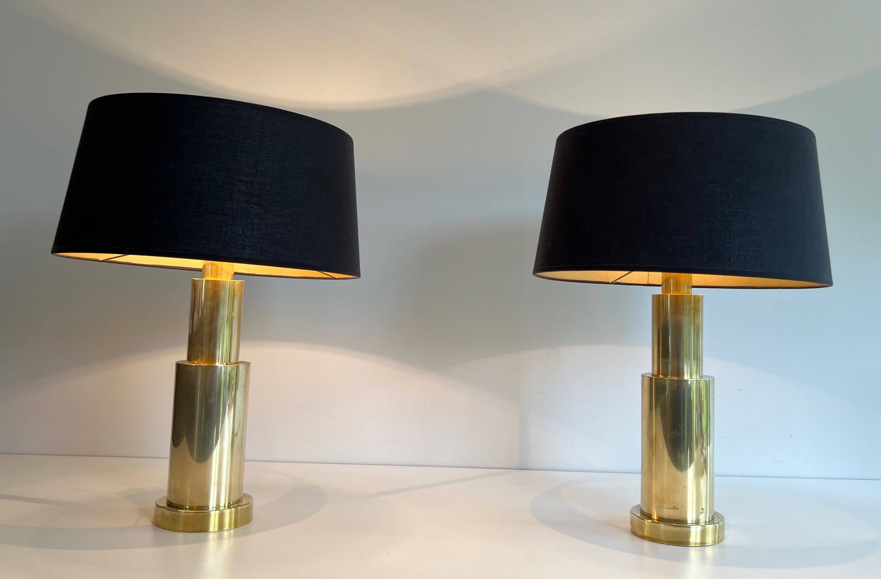 Paire de lampes modernistes en laiton