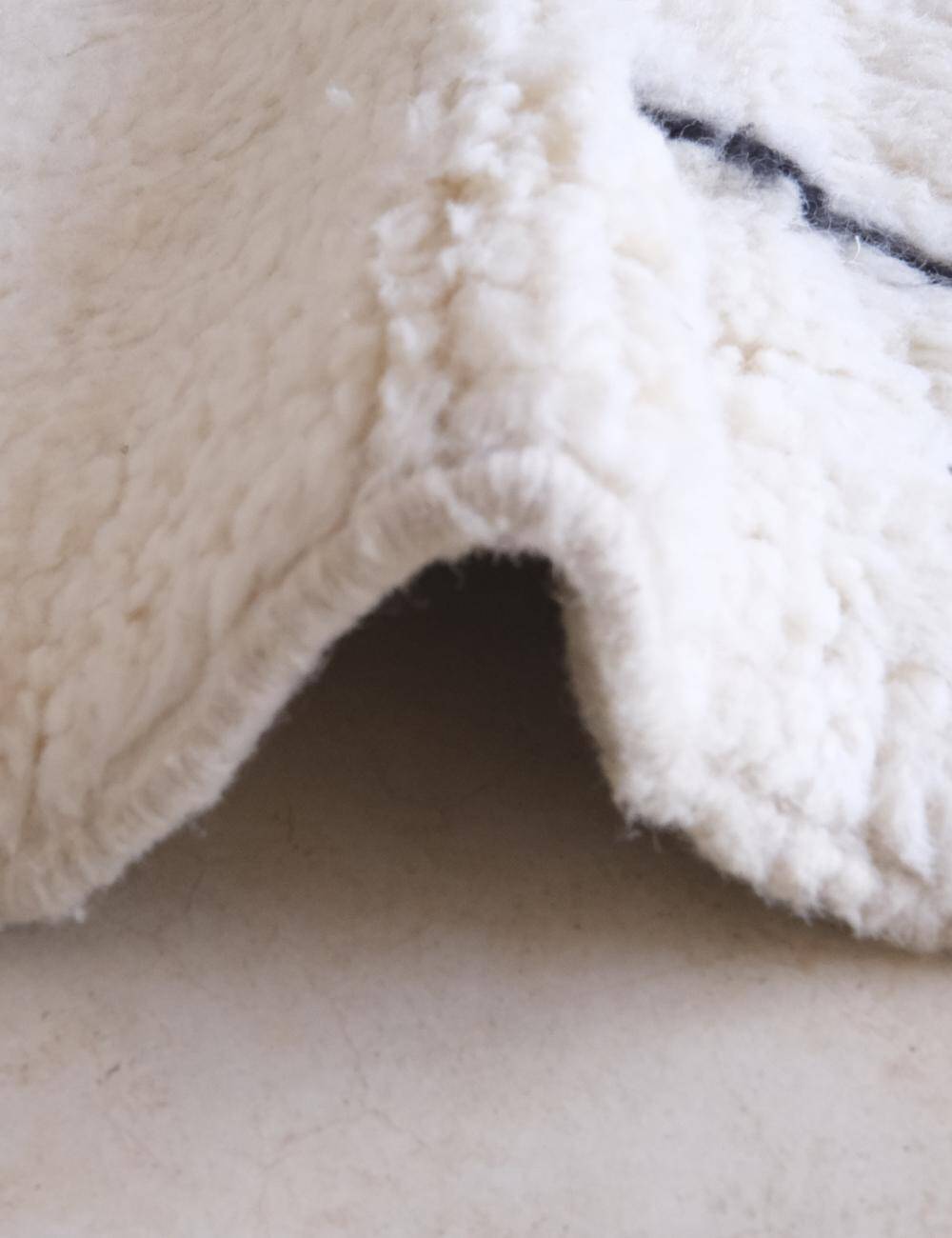 Beni Ourain rug - 277 x 252 cm