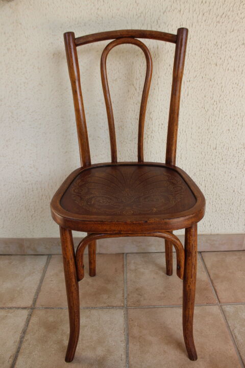 Mundus 42 pyrograved bistro chair