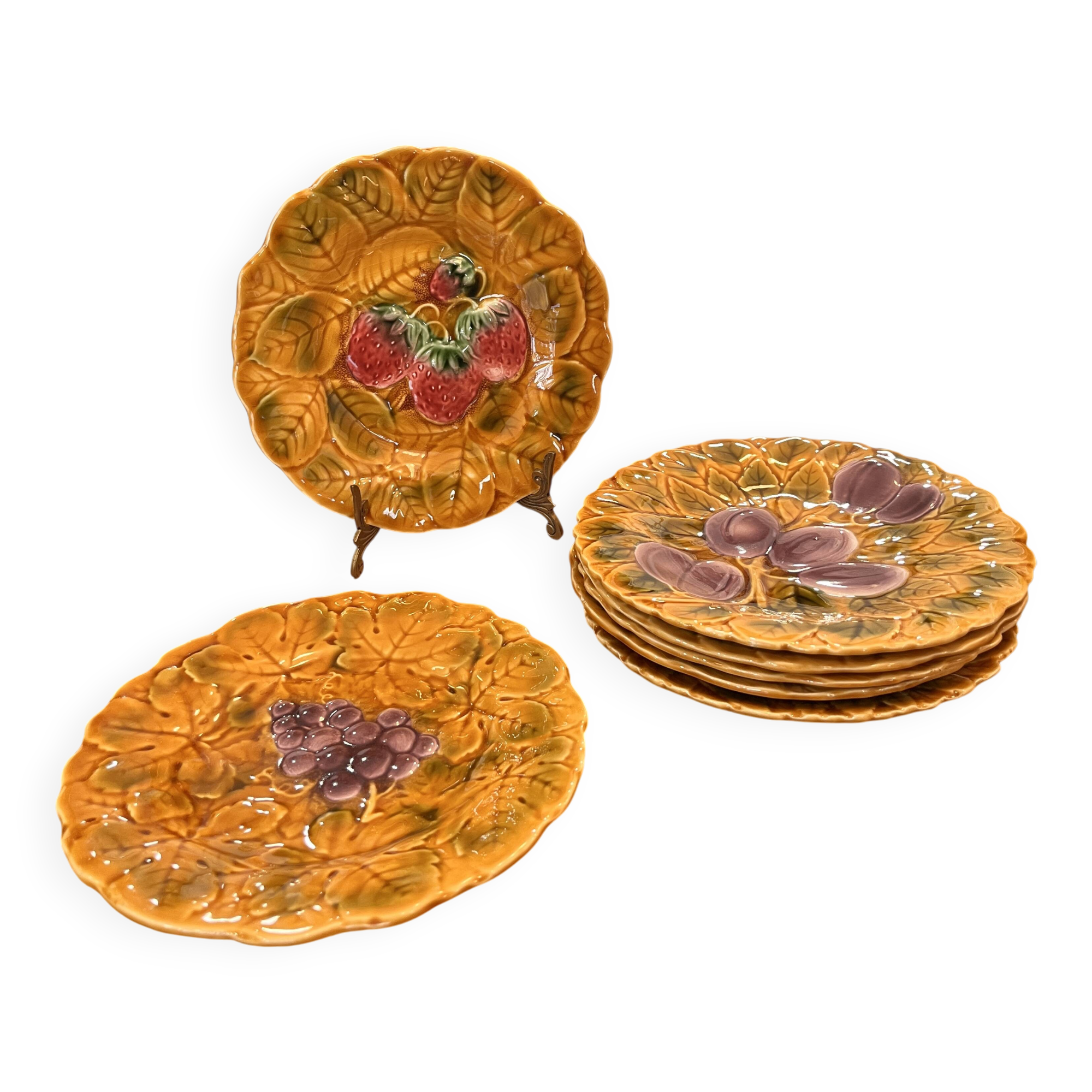 7 dessert plates barbotine Sarreguemines