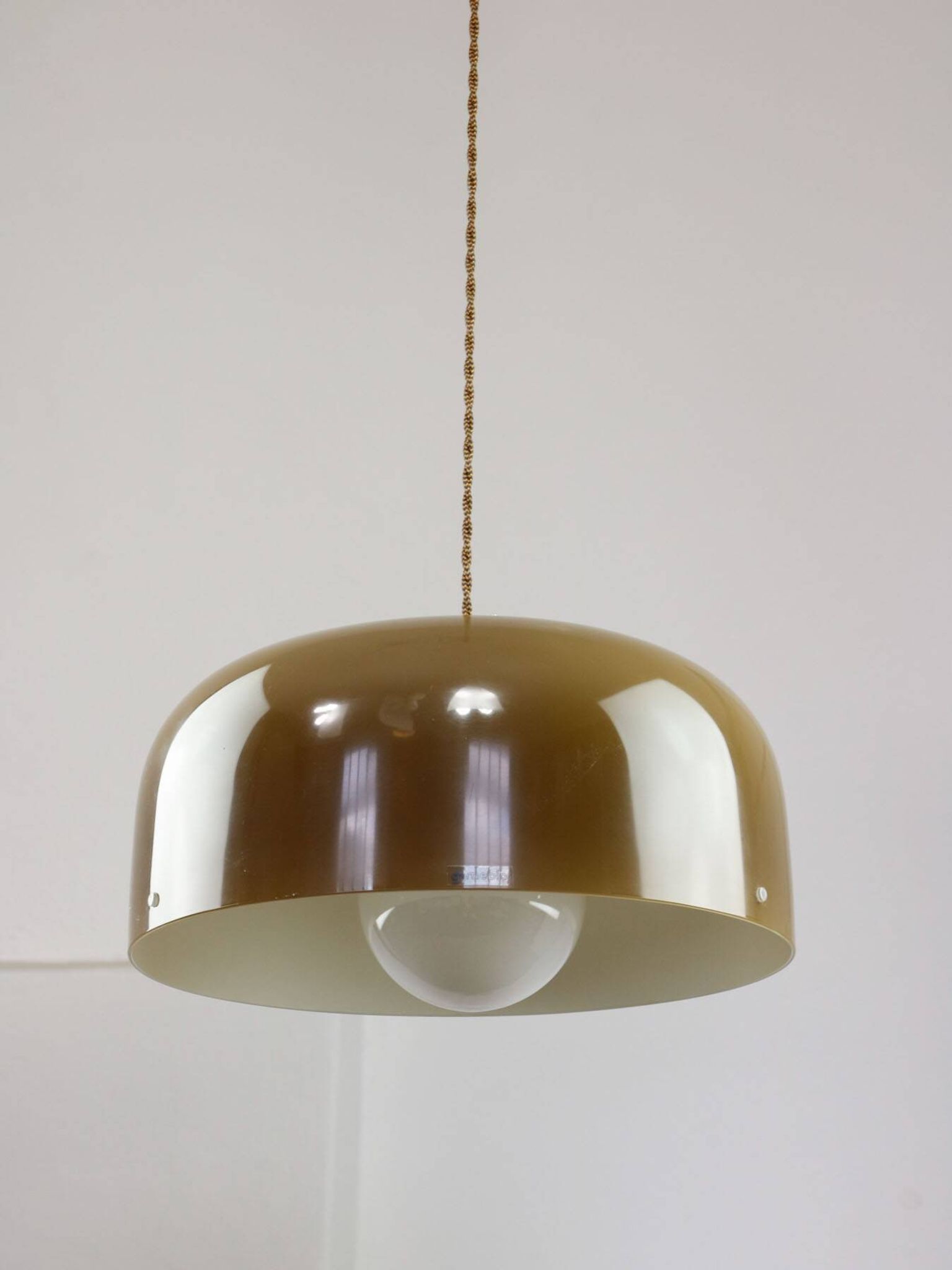 Suspension en brun de l'ère spatiale de Guzzini, années 1960