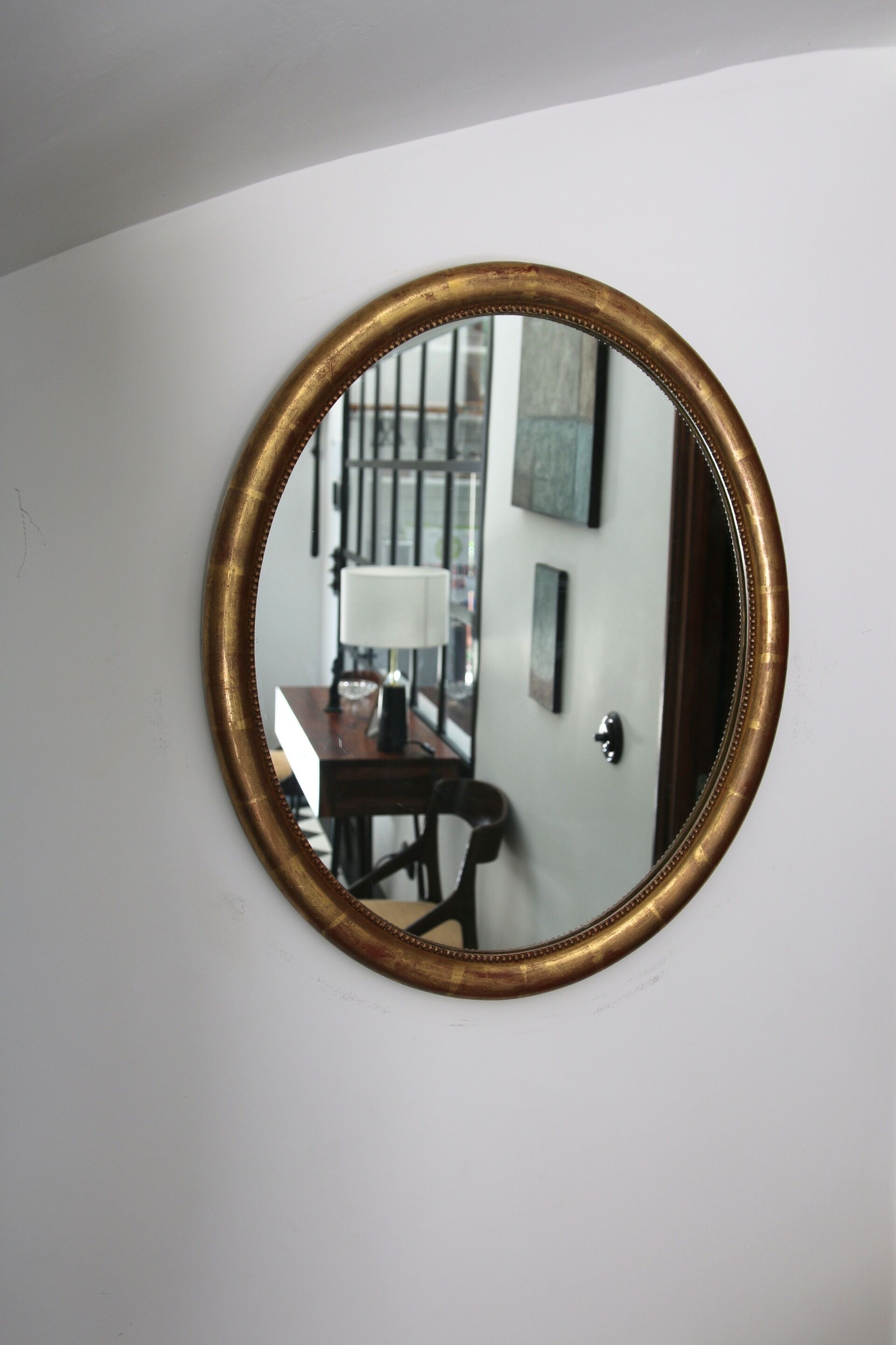 Oval mirror with gilded wood, Napoleon III medallion.
