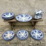 Antique Creil Montereau earthenware dinner service with Flora pattern