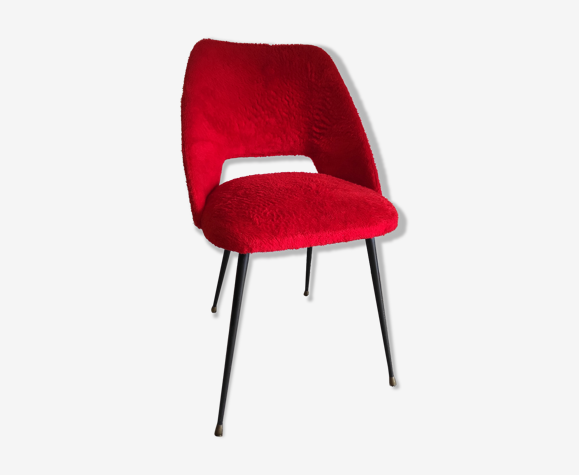 Chaise « tonneau » moumoute rouge, années 60
