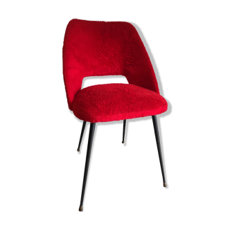 Red mouldy "barrel" chair, 60