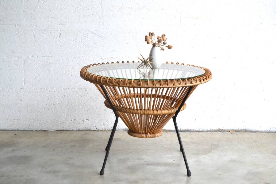 Italian rattan side table * D69 cm