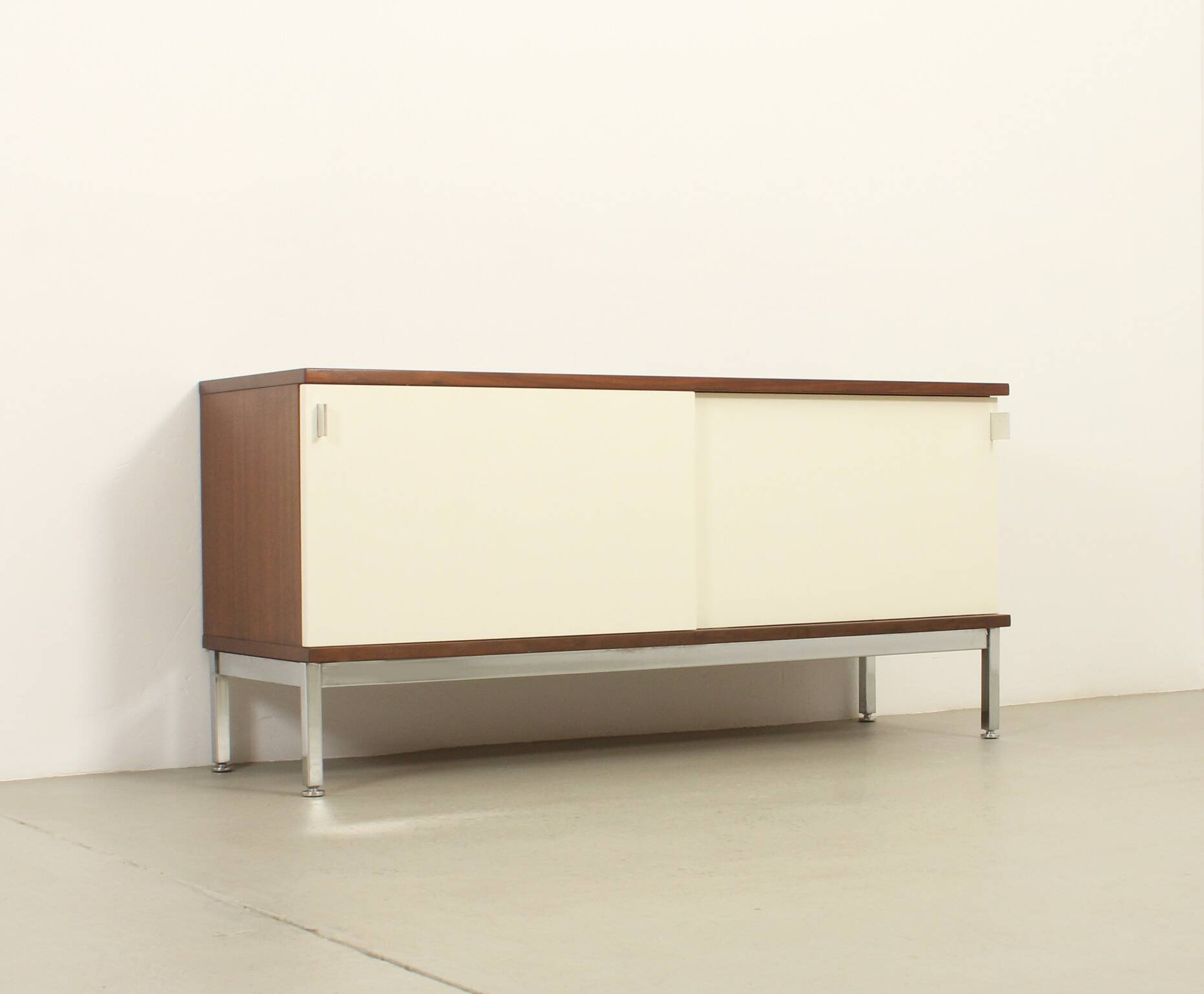 Enfilade Airborne with lacquered sliding doors, France, 1960s