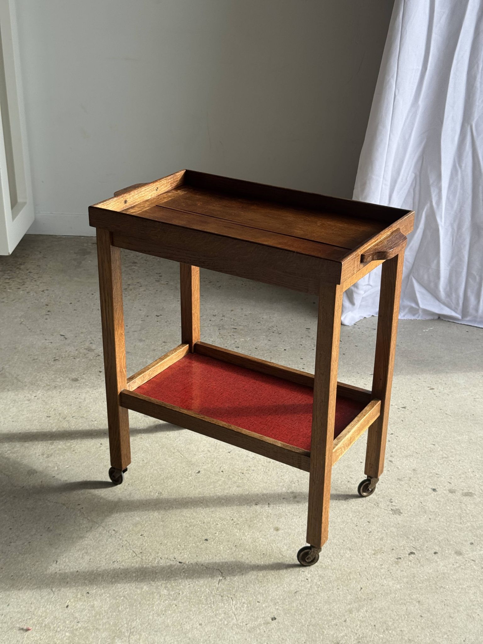 Wooden rolling trolley with removable top H66 75x35