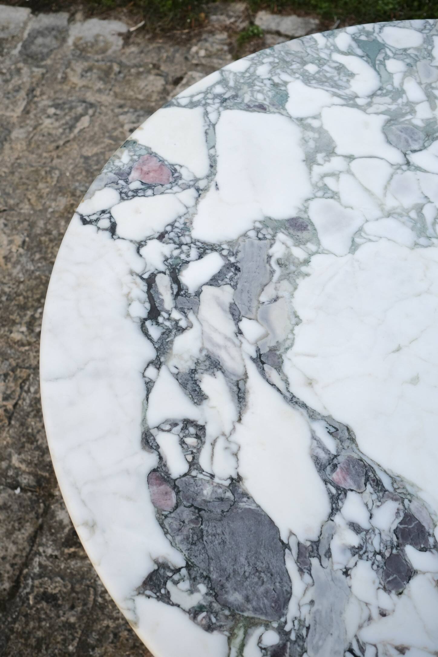 Medici Breccia marble dining table, Italy, 1970s