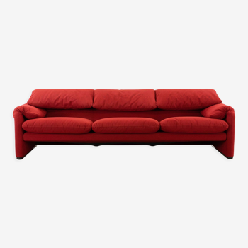 Maralunga 3-seater Sofa red by Vico Magistretti for Cassina, Italy