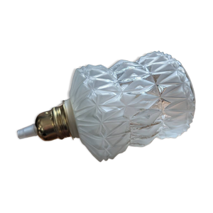 abat-jour en verre moulé