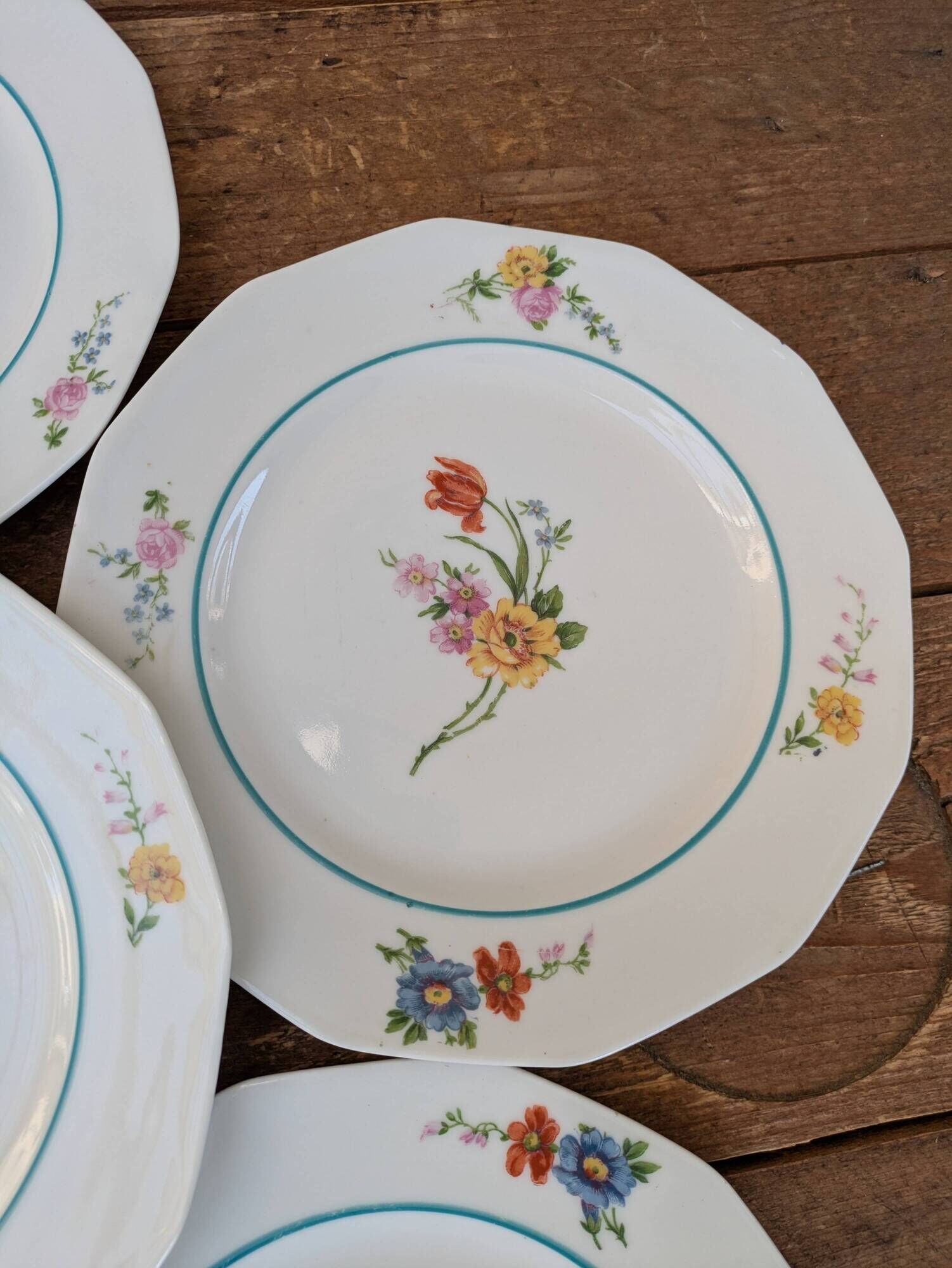 Ensemble de 6 assiettes à dessert à motif de bouquet de fleurs 20.5cm