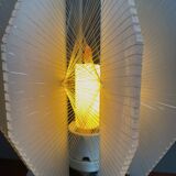 Lampe de table en fil acrylique blanc années 1970