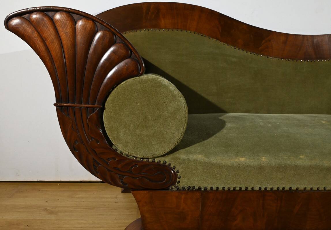 Mahogany Burl Sofa, Biedermeier Style – Late 19th Century