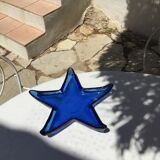 Empty pocket or starfish table center