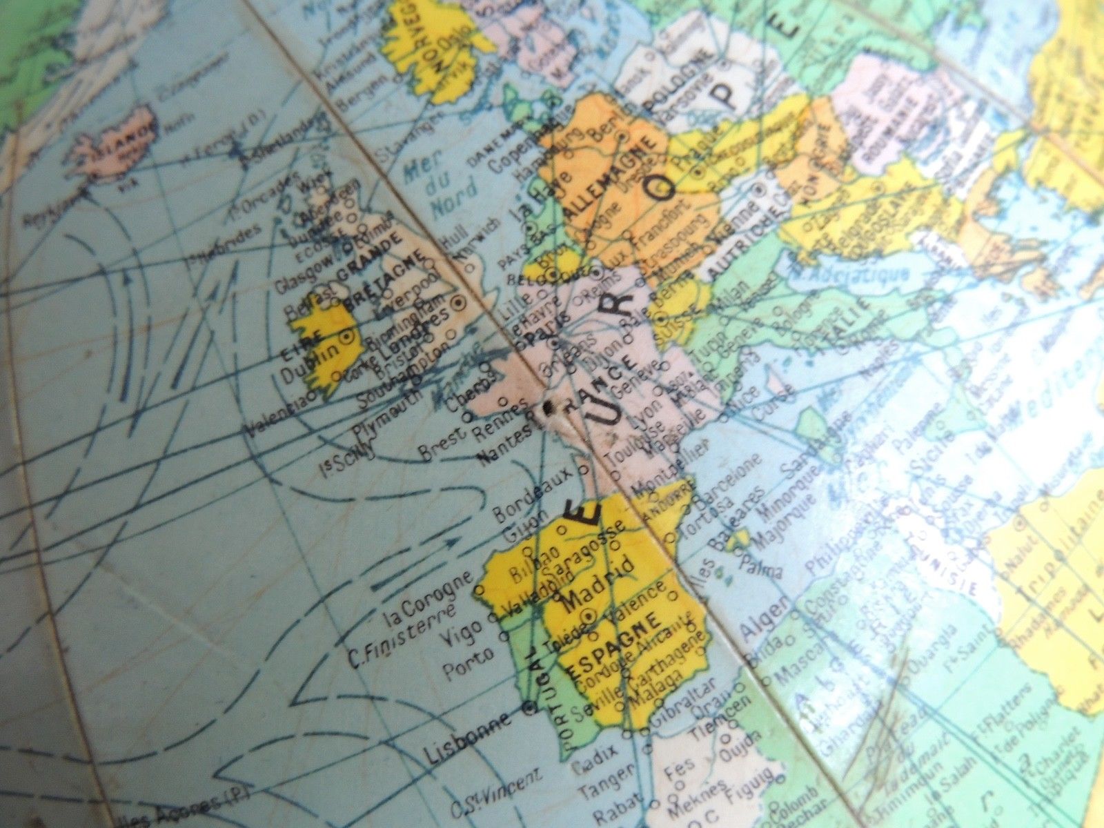 Globe earth base in metal Girard and Barrere Paris 1960