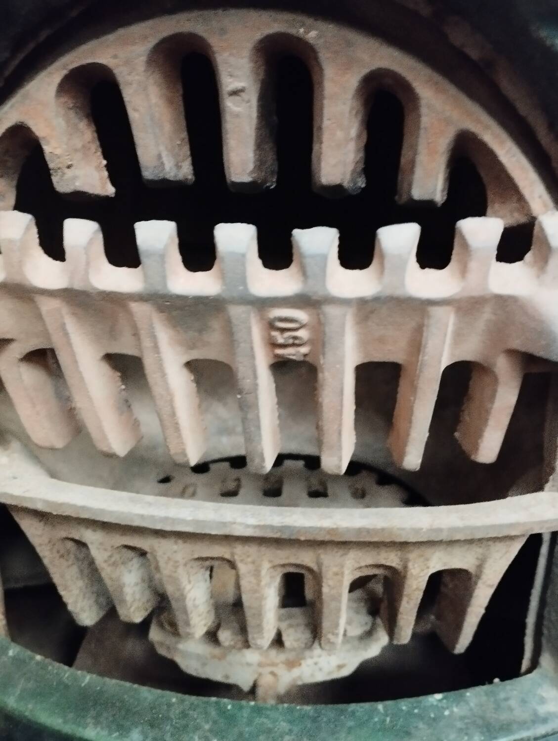 Lilyver Deville cast iron wood stove