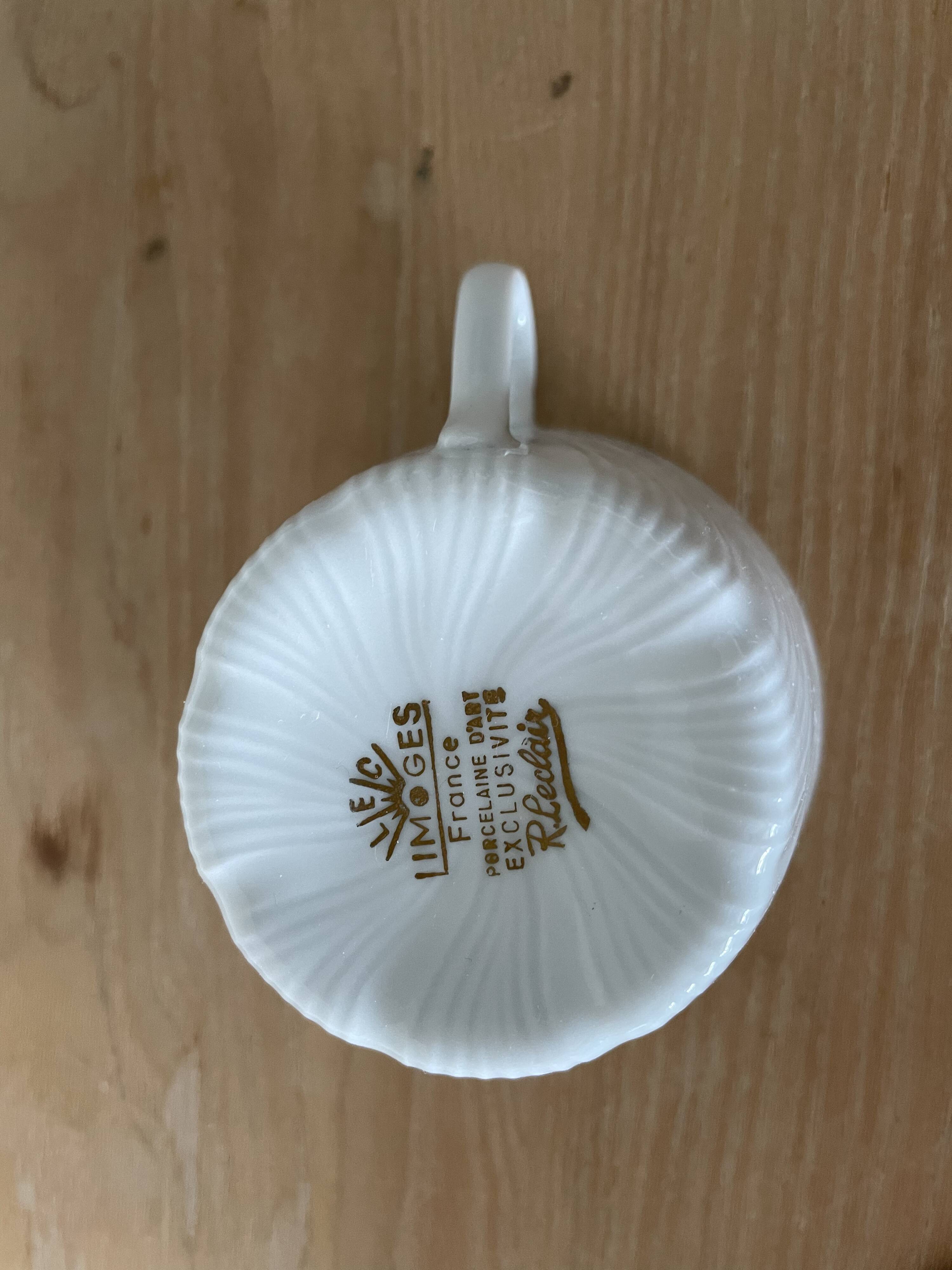 set of 3 coffee cups with matching small milk jug