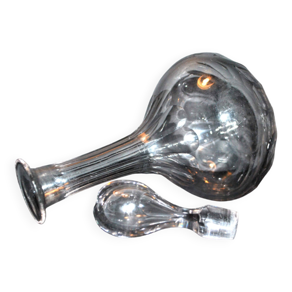 Carafe ancienne en cristal de baccarat - catalogue 1907 forme gondole à côtes plates 21cm