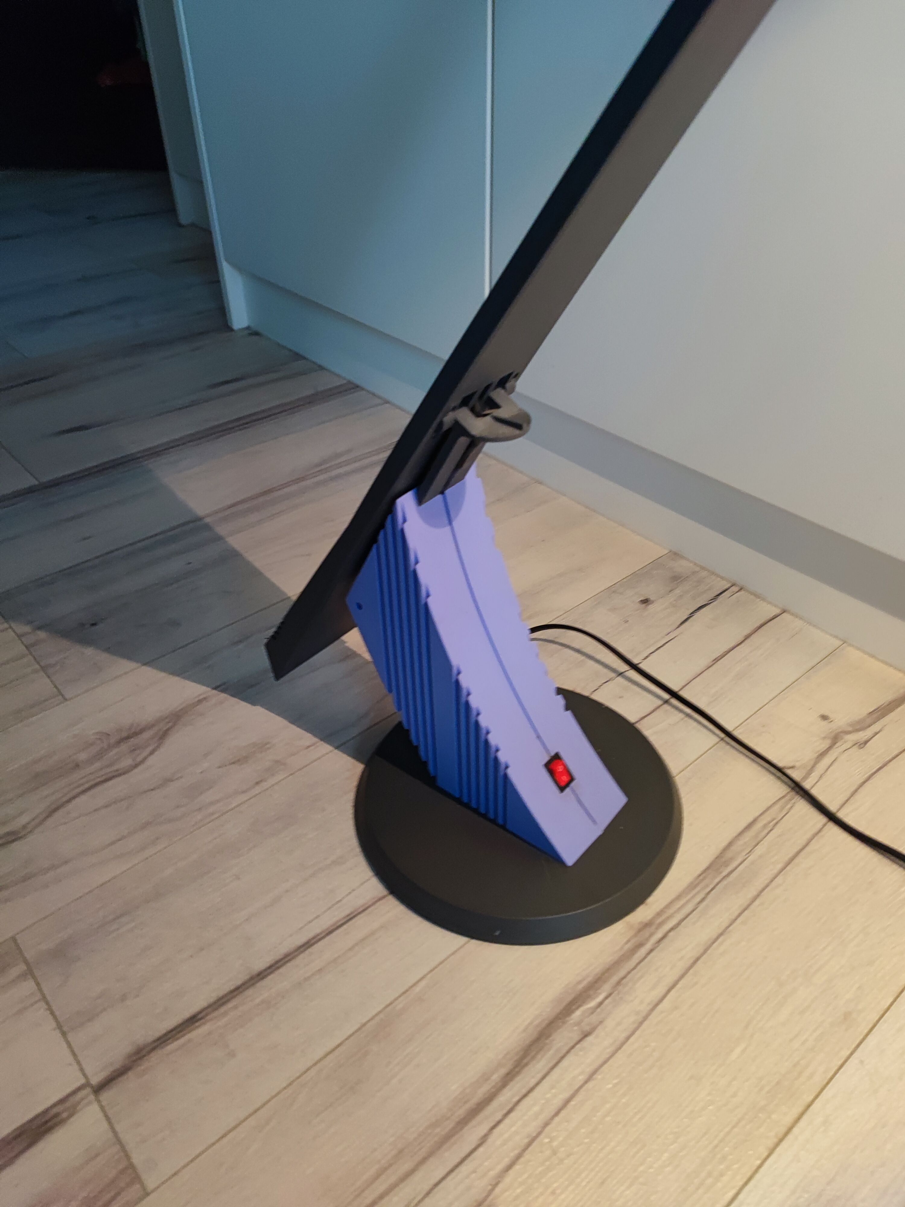 Dromos desk lamp designer Ferarri E.