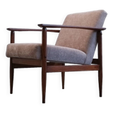 Mid Century Easy Chair in warm grey textil.
