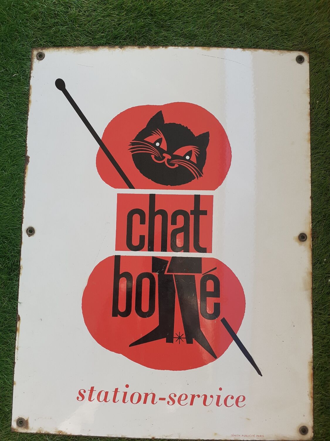 Enamelled plate Le chat botté