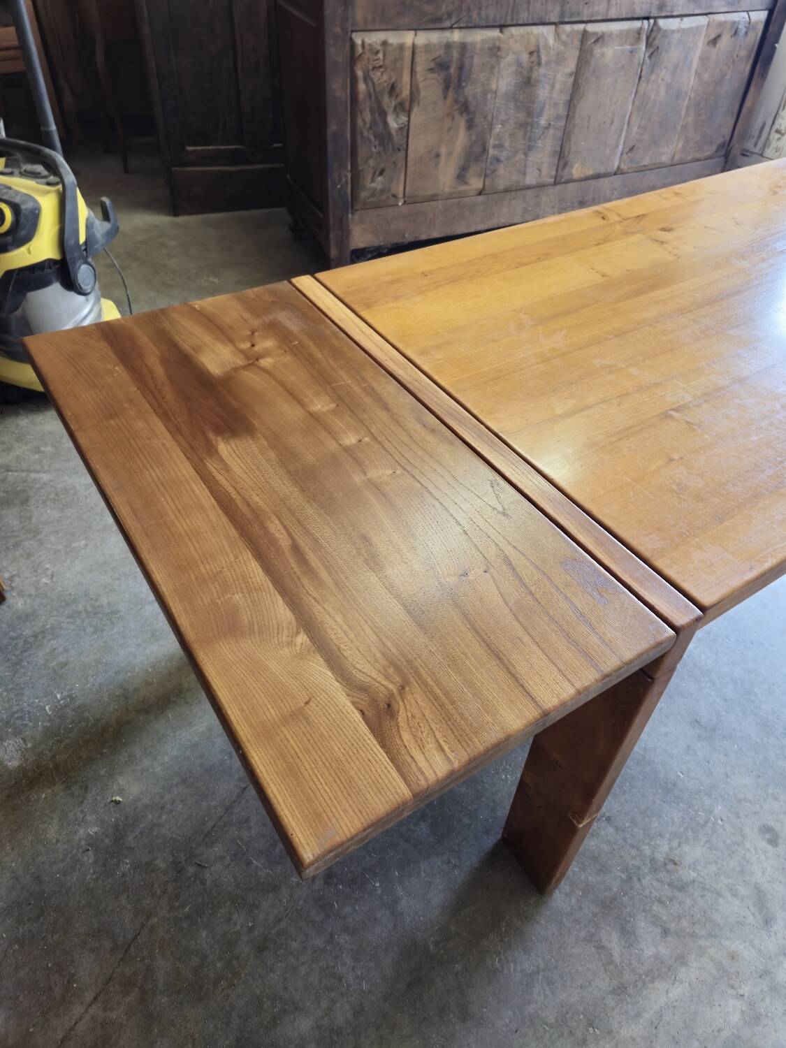 Dining room set table and 6 chairs Maison Regain in Elm