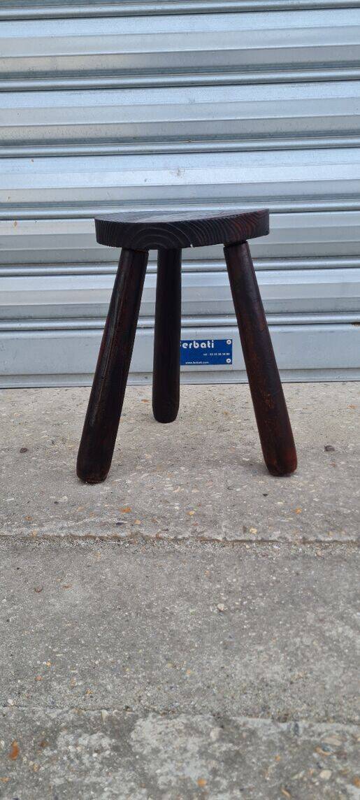 Solid wood tripod stool