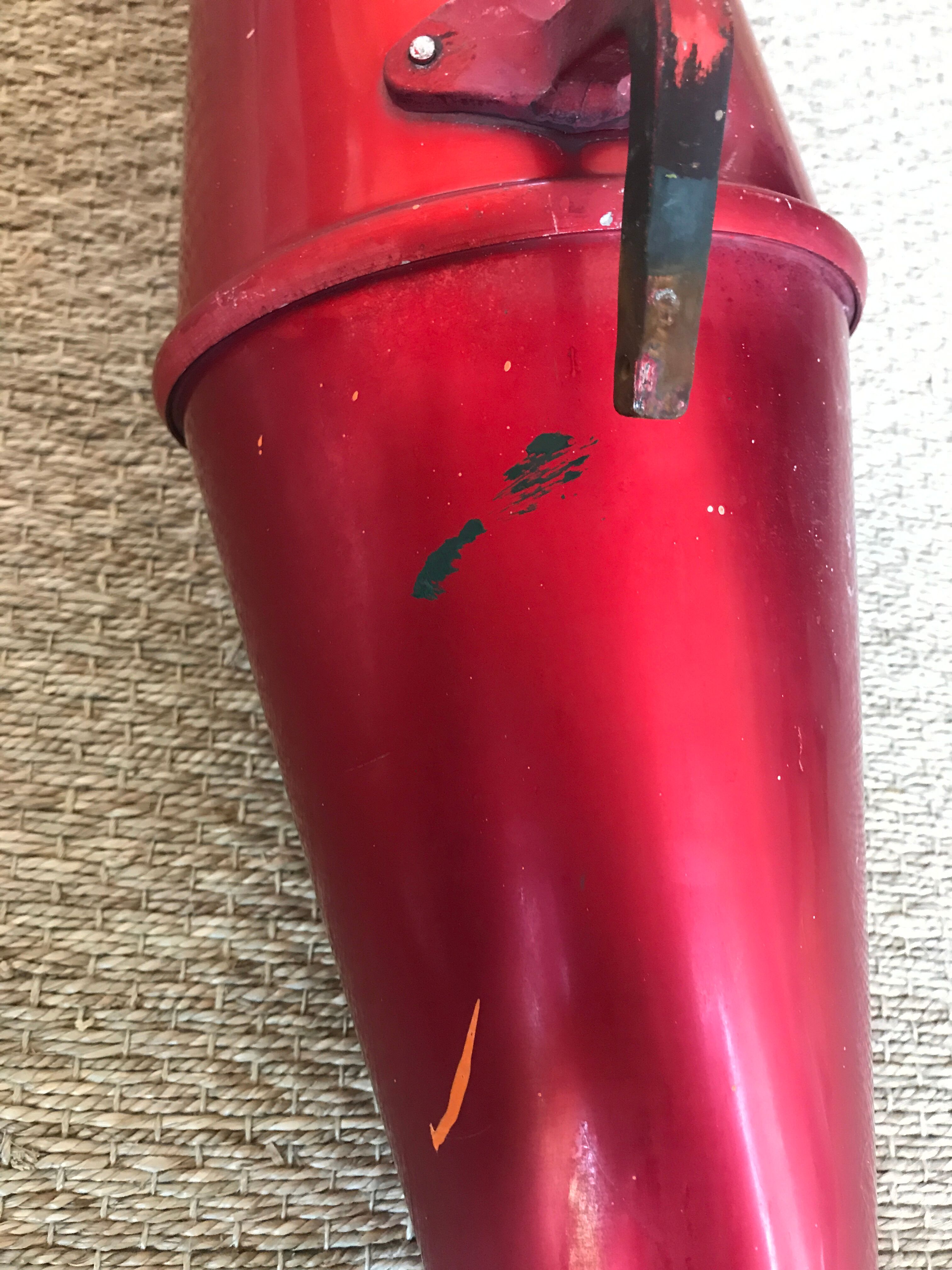 Tobacco sign called "carrot"