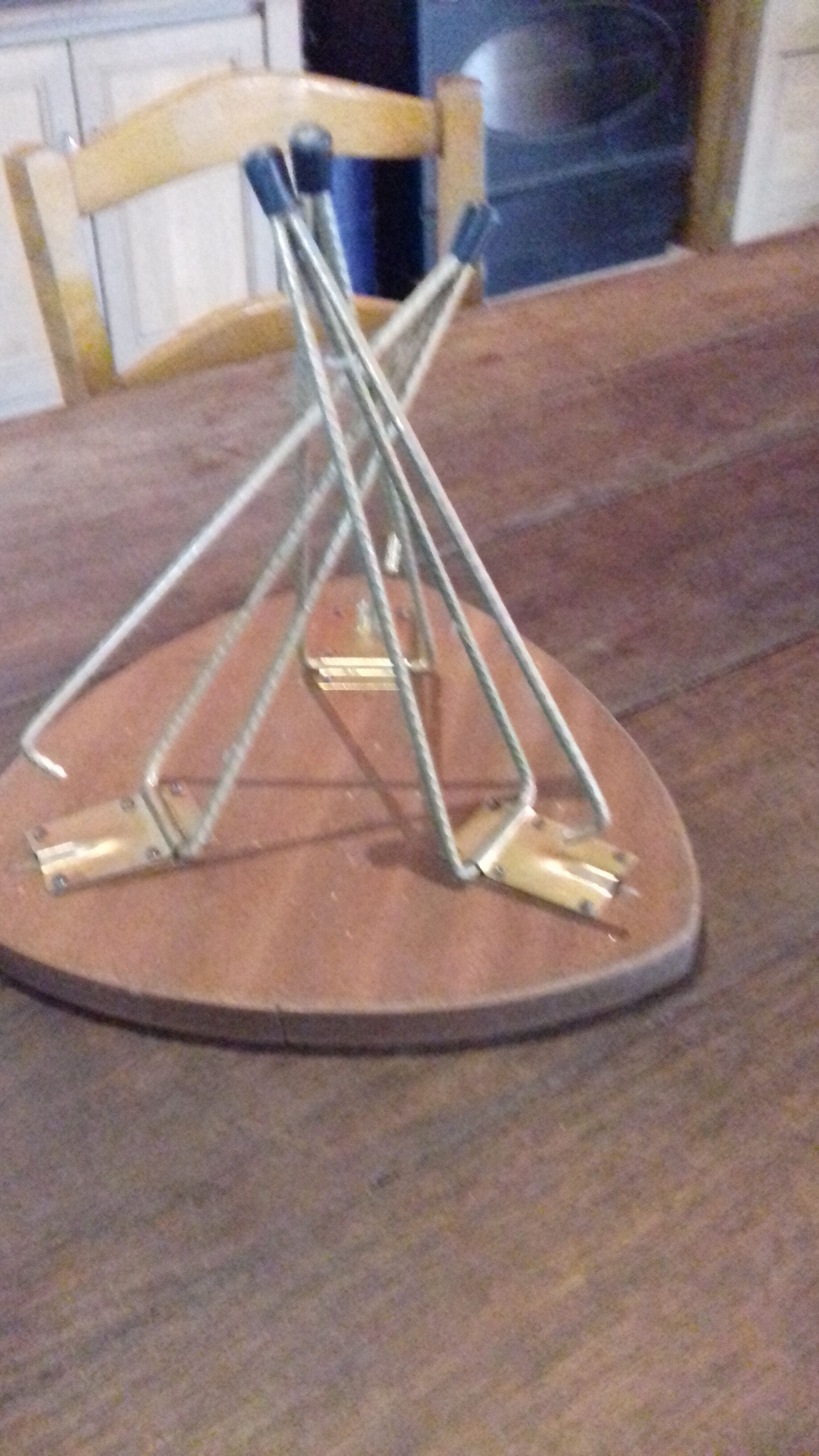 Sellette or plant door