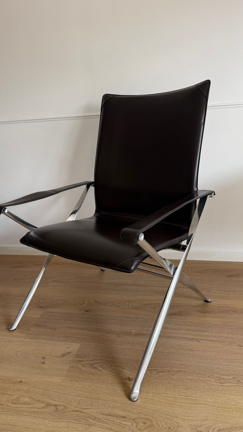 Beverly Armchair – B&B Italia – designed by Antonio Citterio