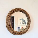 Round mirror in 60s design woven rattan